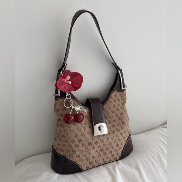 vintage Dooney & Bourke Shoulder Bag - Picture 3 of 8